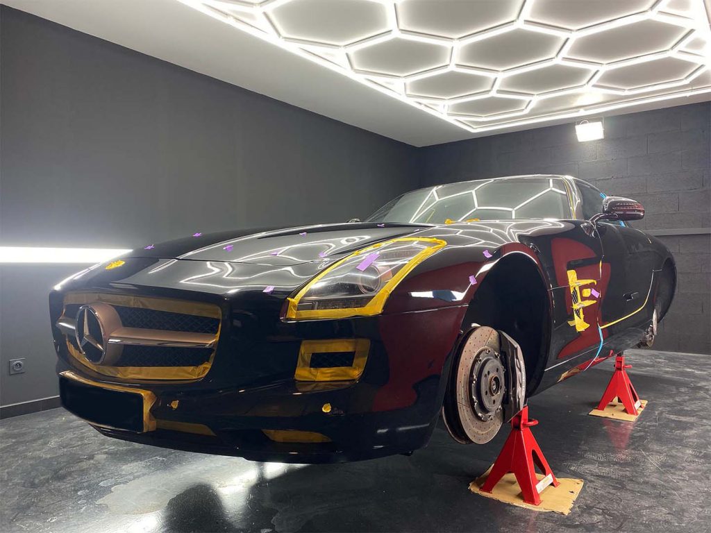 Detailing Mercedes